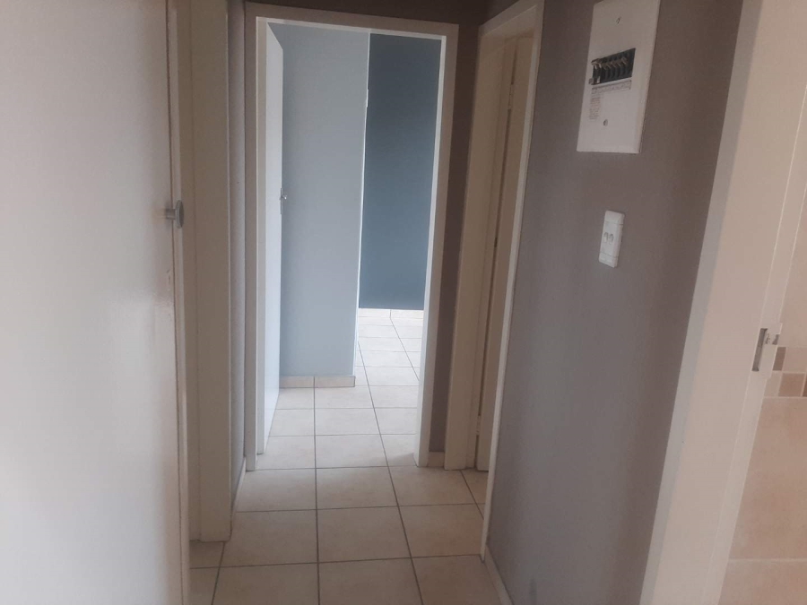 2 Bedroom Property for Sale in New Redruth Gauteng