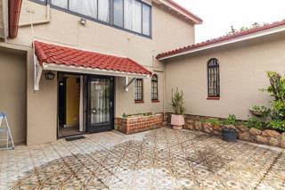8 Bedroom Property for Sale in Oakdene Gauteng