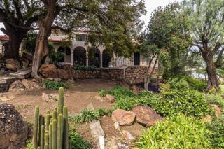 8 Bedroom Property for Sale in Oakdene Gauteng
