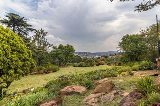 8 Bedroom Property for Sale in Oakdene Gauteng