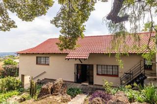 8 Bedroom Property for Sale in Oakdene Gauteng