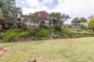 8 Bedroom Property for Sale in Oakdene Gauteng