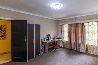 8 Bedroom Property for Sale in Oakdene Gauteng