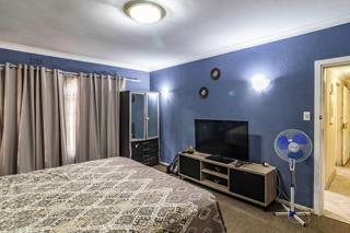 8 Bedroom Property for Sale in Oakdene Gauteng
