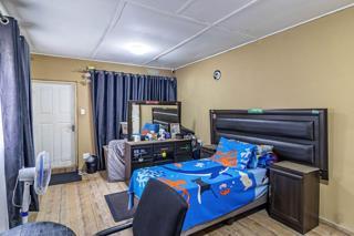 8 Bedroom Property for Sale in Oakdene Gauteng