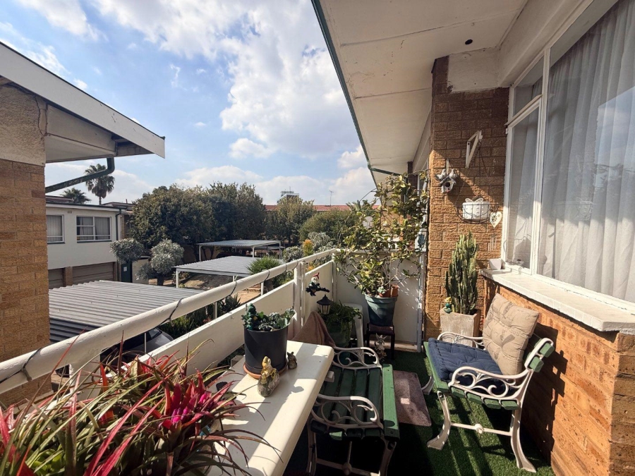 2 Bedroom Property for Sale in New Redruth Gauteng