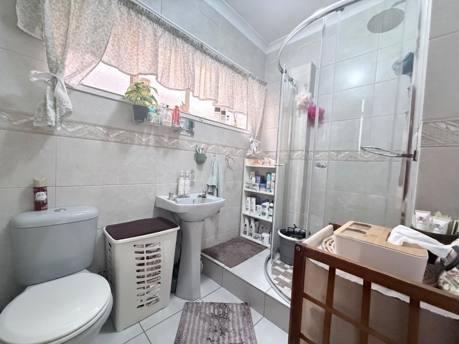 2 Bedroom Property for Sale in New Redruth Gauteng