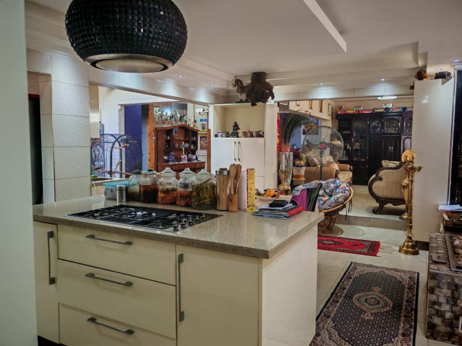 6 Bedroom Property for Sale in Alewynspoort Gauteng