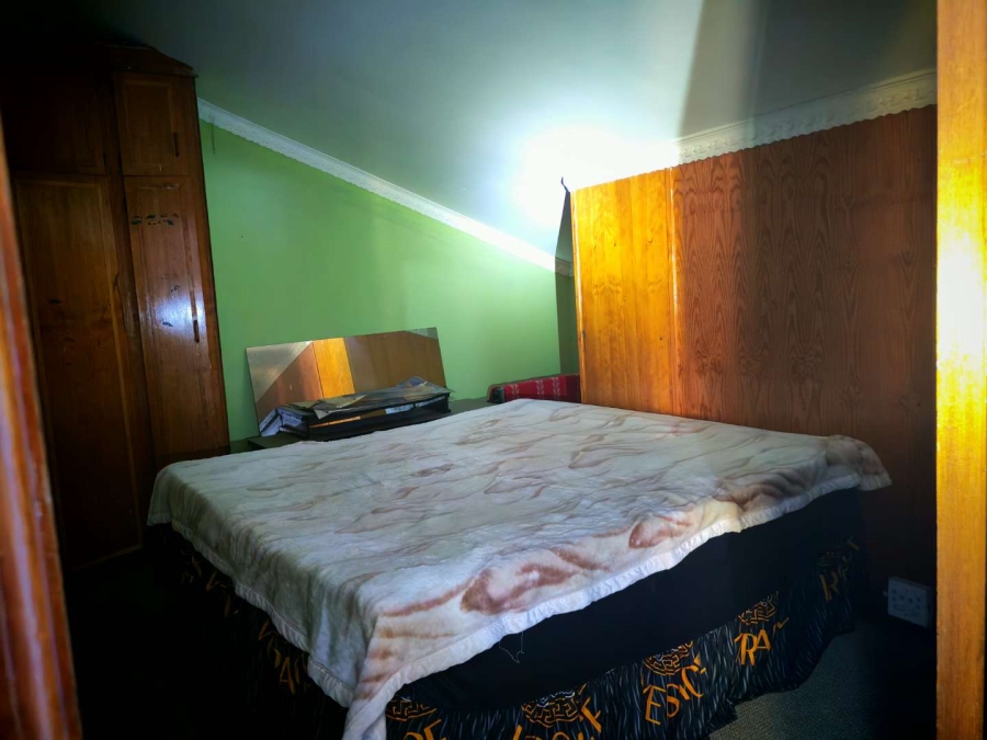 6 Bedroom Property for Sale in Alewynspoort Gauteng