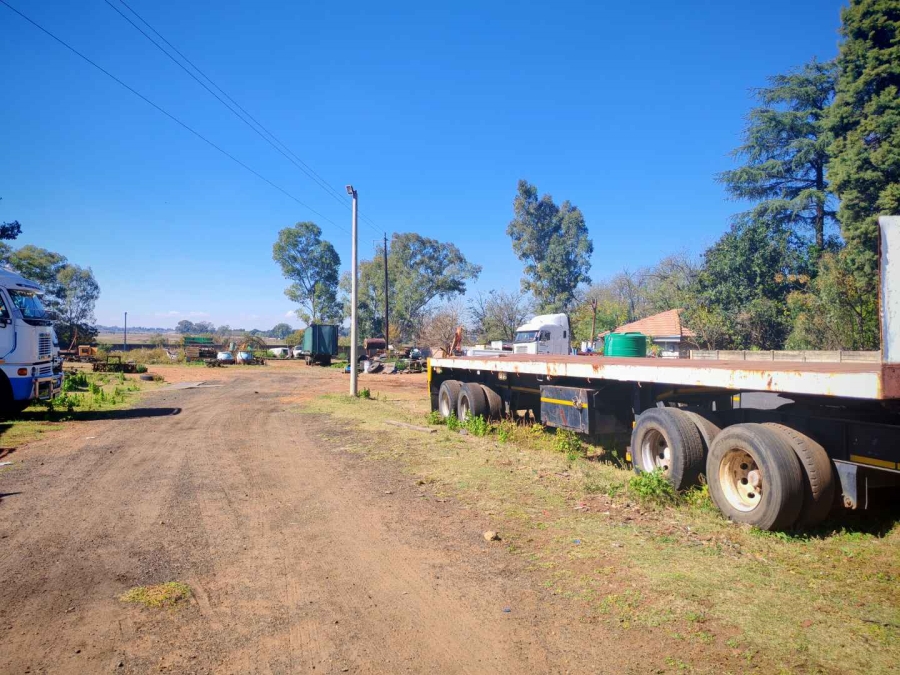 6 Bedroom Property for Sale in Alewynspoort Gauteng