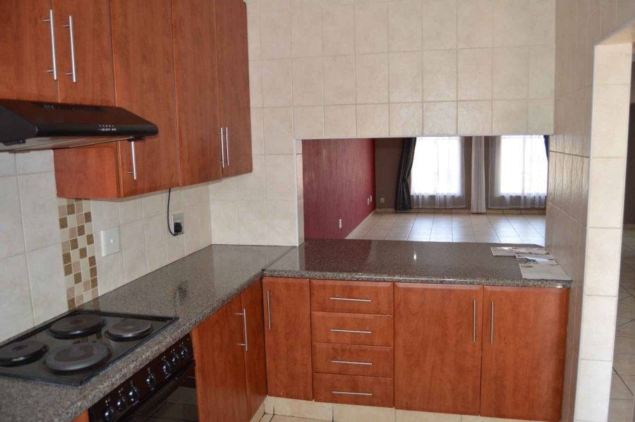 2 Bedroom Property for Sale in New Redruth Gauteng