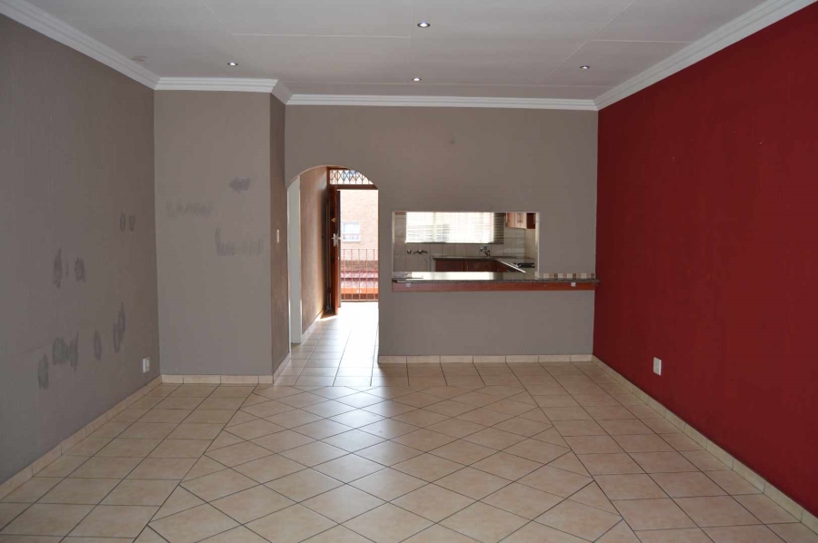 2 Bedroom Property for Sale in New Redruth Gauteng