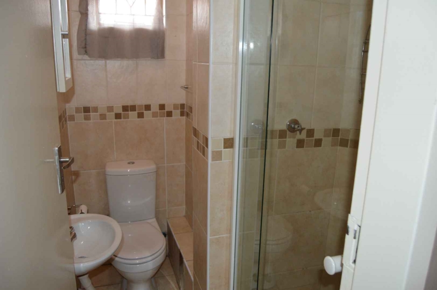 2 Bedroom Property for Sale in New Redruth Gauteng