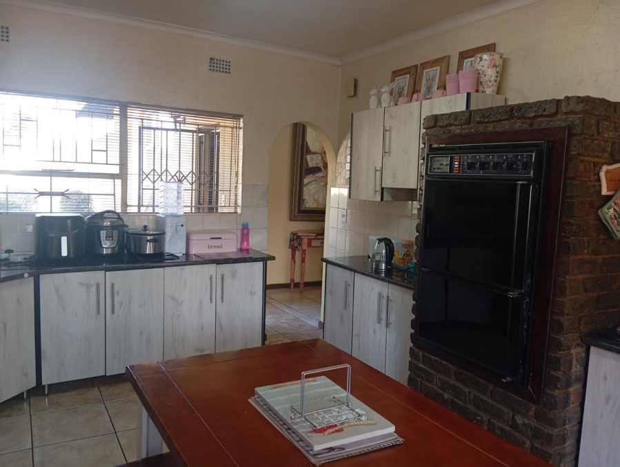 4 Bedroom Property for Sale in Randhart Gauteng