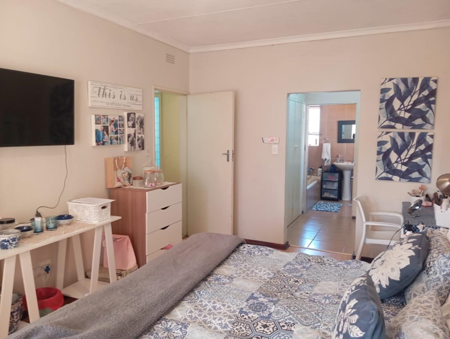 4 Bedroom Property for Sale in Randhart Gauteng