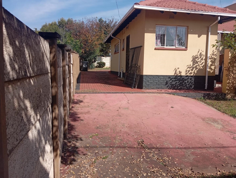 4 Bedroom Property for Sale in Randhart Gauteng