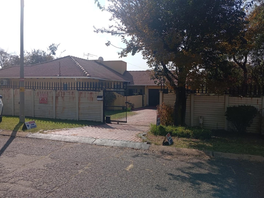 4 Bedroom Property for Sale in Randhart Gauteng