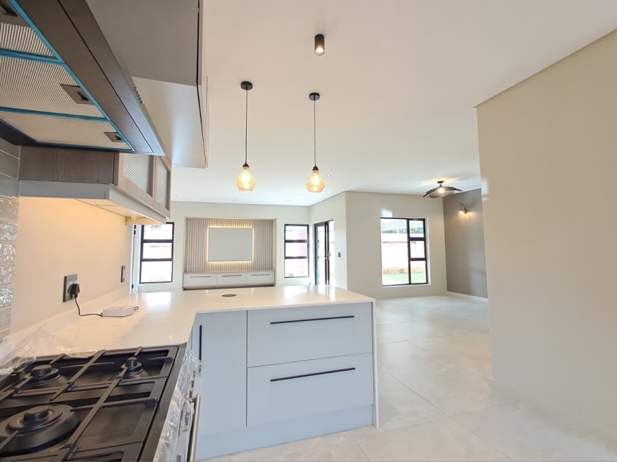 3 Bedroom Property for Sale in Brackenhurst Gauteng