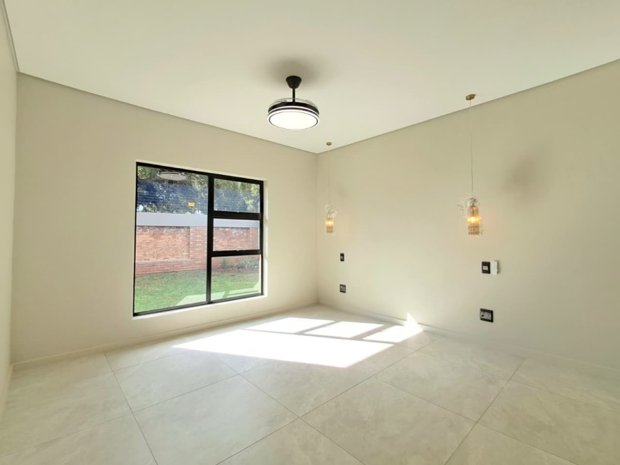 3 Bedroom Property for Sale in Brackenhurst Gauteng