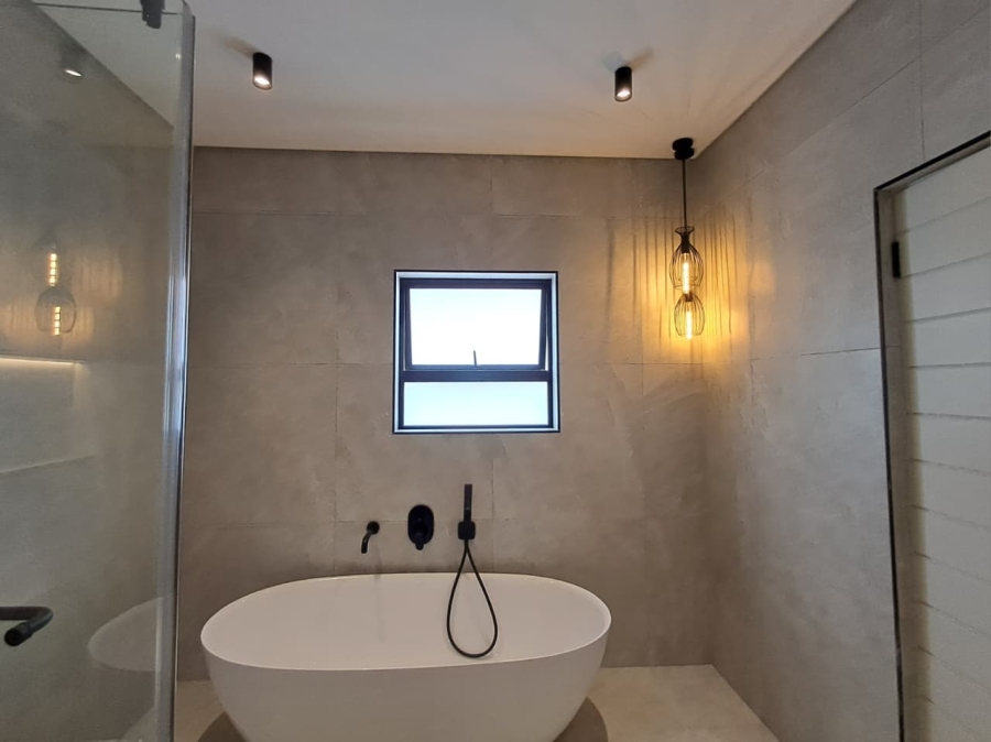 3 Bedroom Property for Sale in Brackenhurst Gauteng