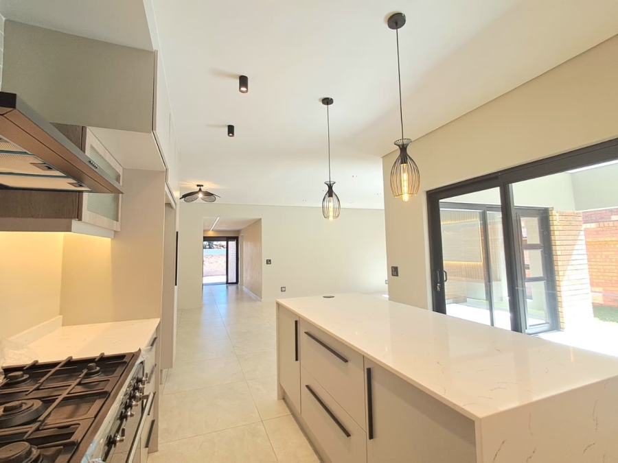 3 Bedroom Property for Sale in Brackenhurst Gauteng