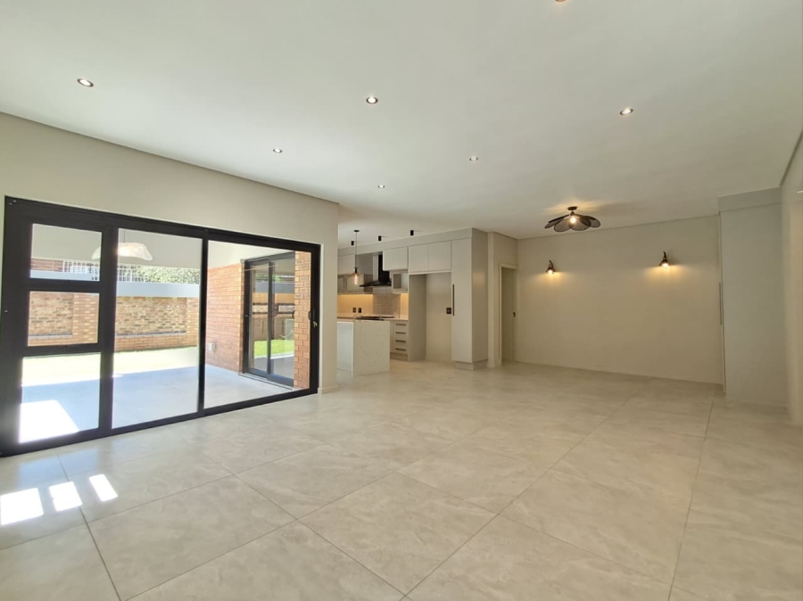 3 Bedroom Property for Sale in Brackenhurst Gauteng