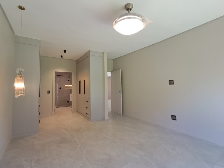 3 Bedroom Property for Sale in Brackenhurst Gauteng