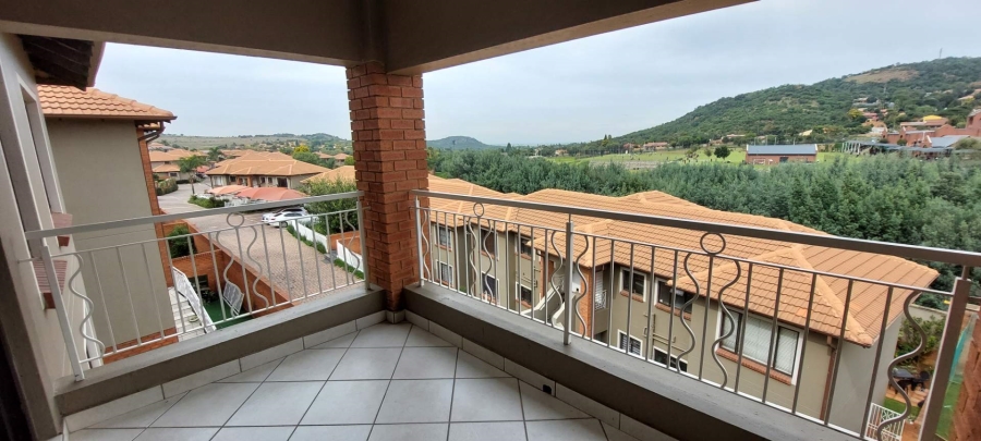 2 Bedroom Property for Sale in Bassonia Gauteng