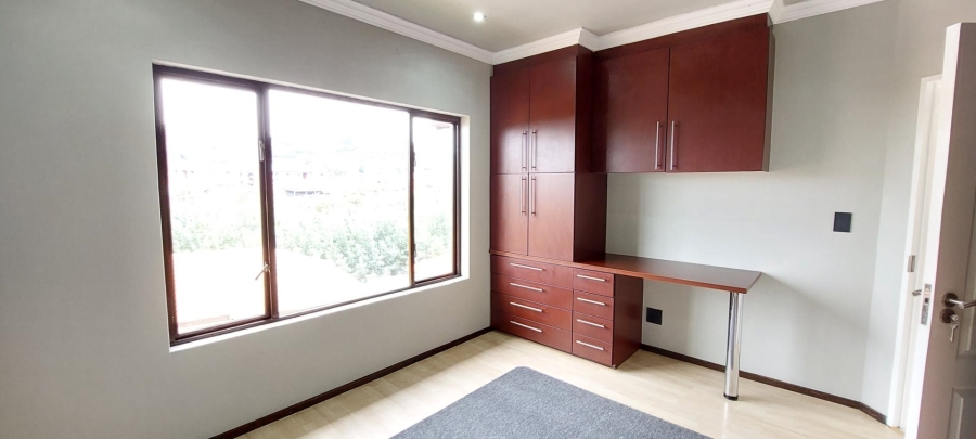2 Bedroom Property for Sale in Bassonia Gauteng