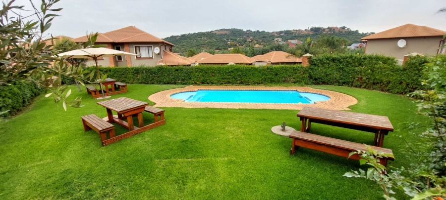 2 Bedroom Property for Sale in Bassonia Gauteng