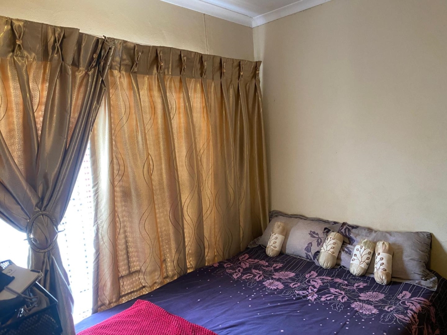 2 Bedroom Property for Sale in Soshanguve BB Gauteng