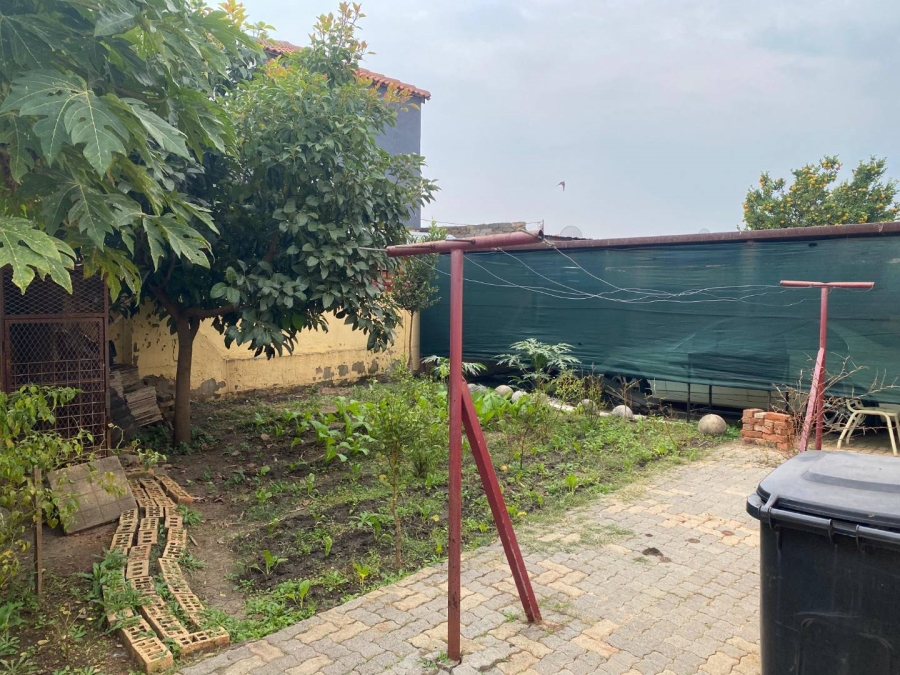 2 Bedroom Property for Sale in Soshanguve BB Gauteng