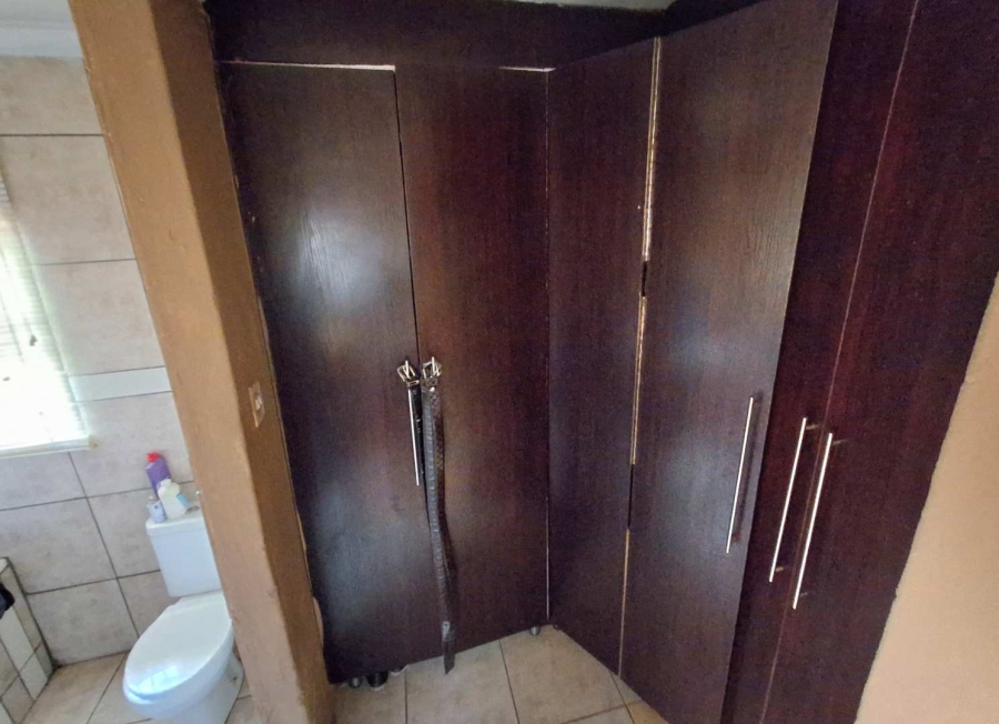 2 Bedroom Property for Sale in Atteridgeville Gauteng