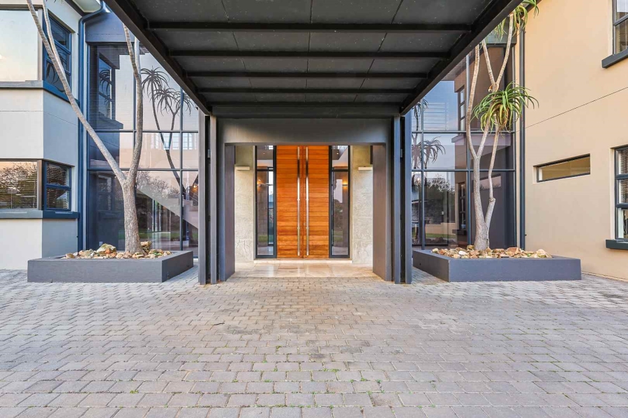4 Bedroom Property for Sale in Silver Lakes Golf Estate Gauteng