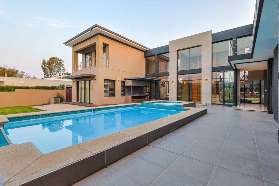 4 Bedroom Property for Sale in Silver Lakes Golf Estate Gauteng