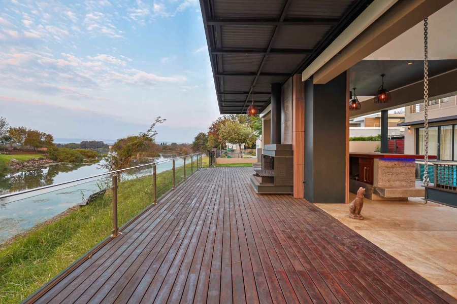 4 Bedroom Property for Sale in Silver Lakes Golf Estate Gauteng