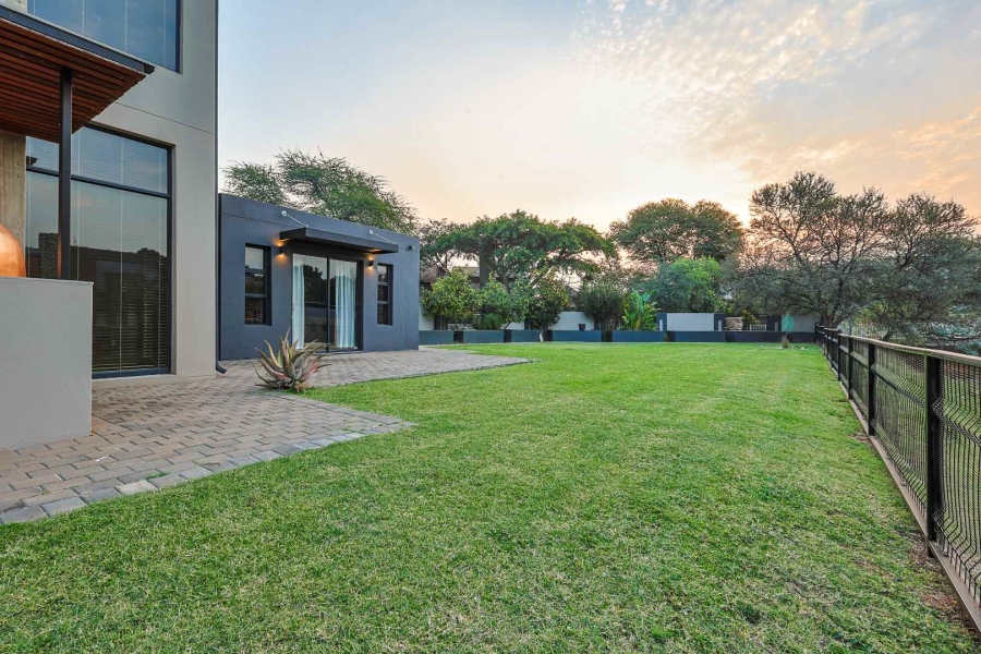 4 Bedroom Property for Sale in Silver Lakes Golf Estate Gauteng