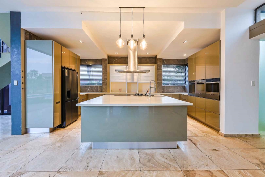 4 Bedroom Property for Sale in Silver Lakes Golf Estate Gauteng