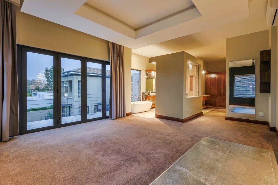 4 Bedroom Property for Sale in Silver Lakes Golf Estate Gauteng