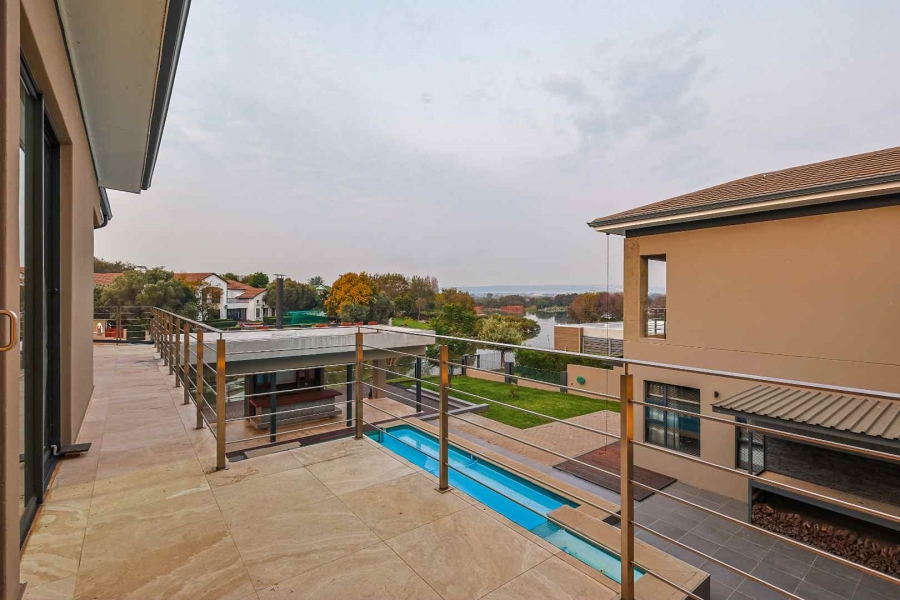 4 Bedroom Property for Sale in Silver Lakes Golf Estate Gauteng