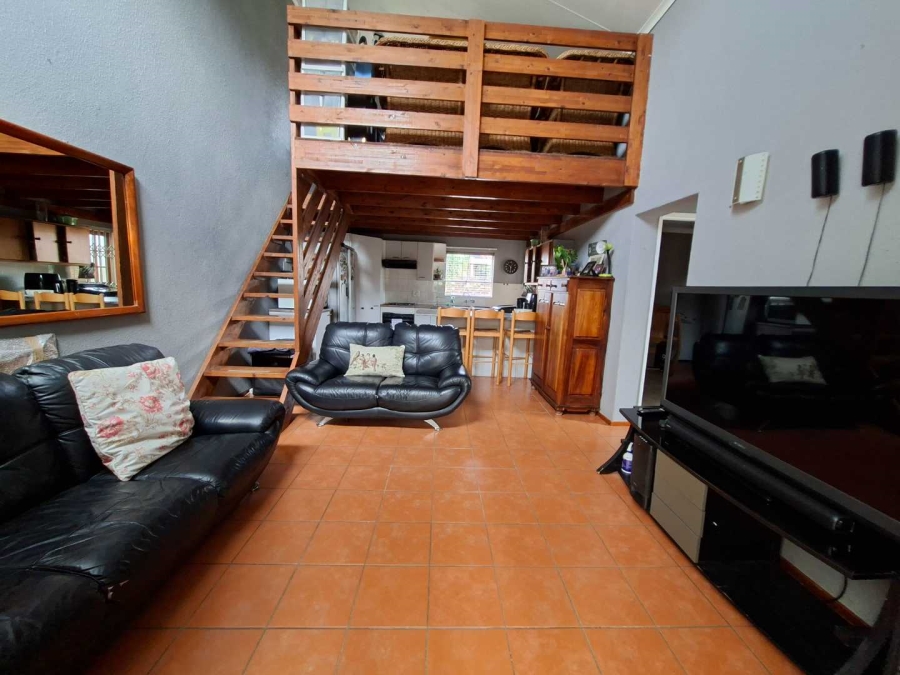 To Let 2 Bedroom Property for Rent in Weltevreden Park Gauteng
