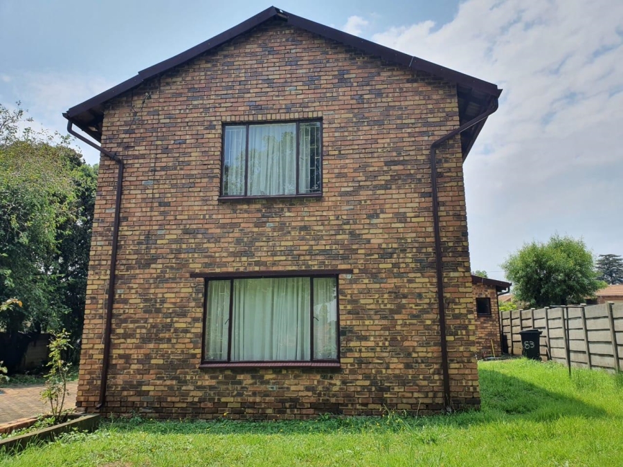 3 Bedroom Property for Sale in Birch Acres Gauteng