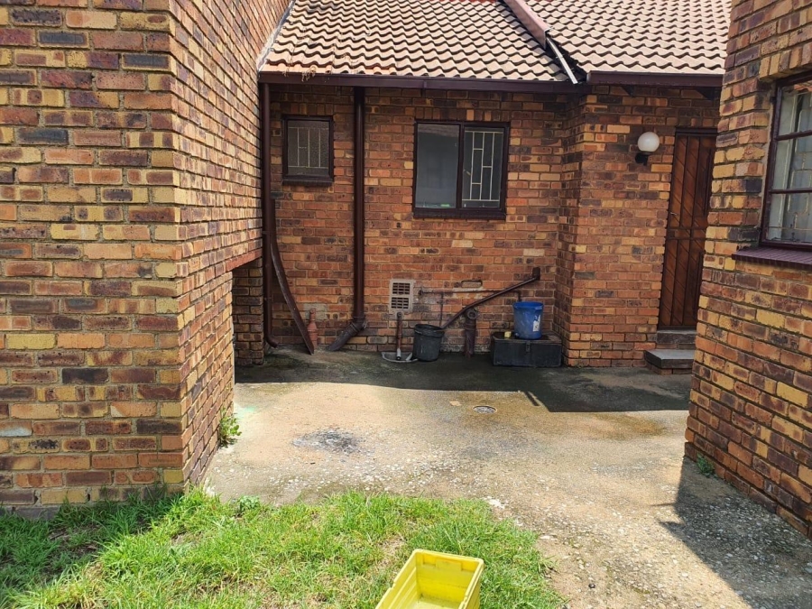 3 Bedroom Property for Sale in Birch Acres Gauteng