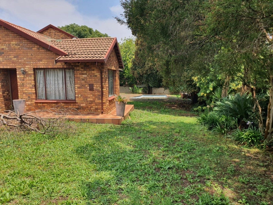 3 Bedroom Property for Sale in Birch Acres Gauteng
