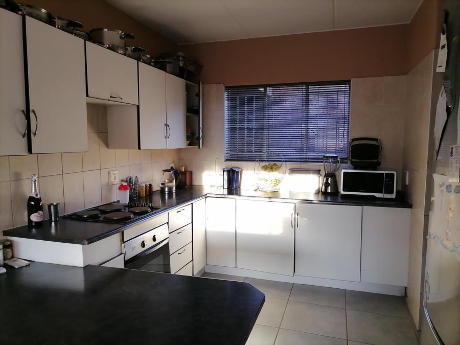 3 Bedroom Property for Sale in Terenure Gauteng