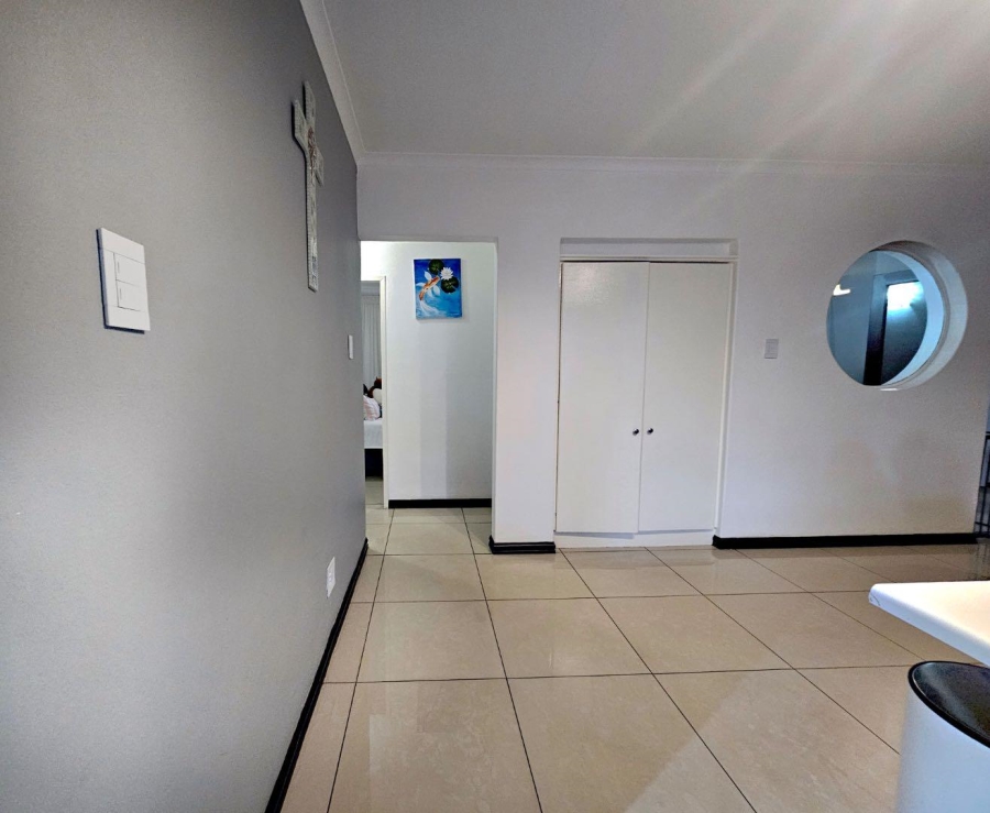 2 Bedroom Property for Sale in Radiokop Gauteng