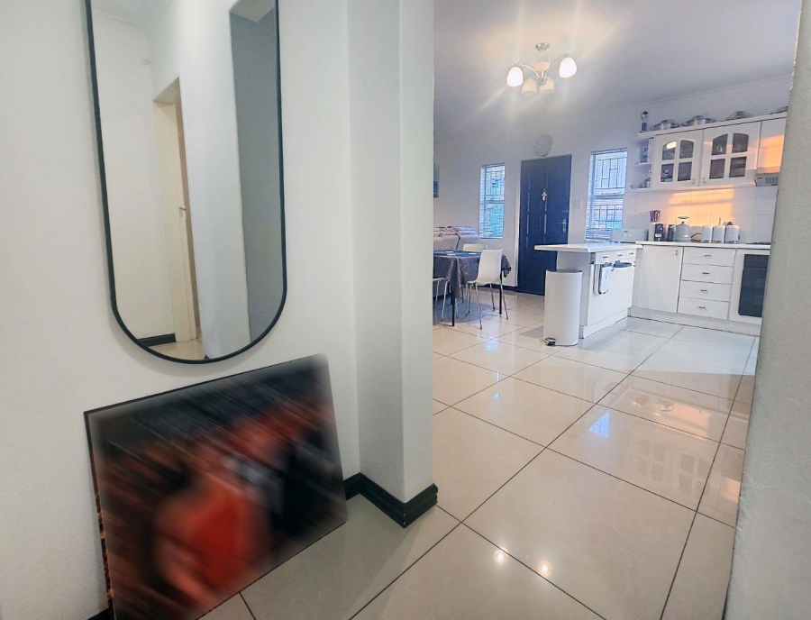 2 Bedroom Property for Sale in Radiokop Gauteng