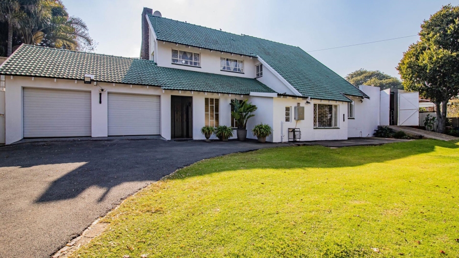6 Bedroom Property for Sale in Florida Gauteng