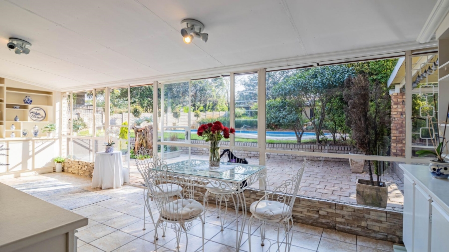 6 Bedroom Property for Sale in Florida Gauteng