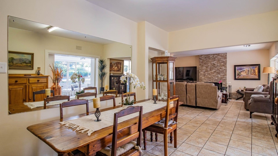 6 Bedroom Property for Sale in Florida Gauteng